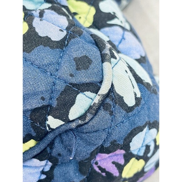 Vera Bradley Indigo Pop Quilted Shoulder Tote Bag – Retired Pattern - Picture 10 of 16